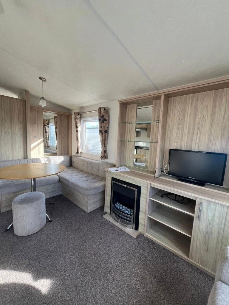 3 BEDROOM CARAVAN TOWYN WINKUPS OWN FROM £5K 3 BEDROOM CARAVAN TOWYN WINKUPS OWN