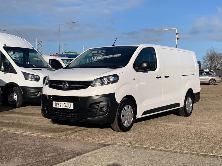 2021 71 VAUXHALL VIVARO 2900 1.5d 100PS DYNAMIC L2H1 LWB PANEL VAN IN WHITE 