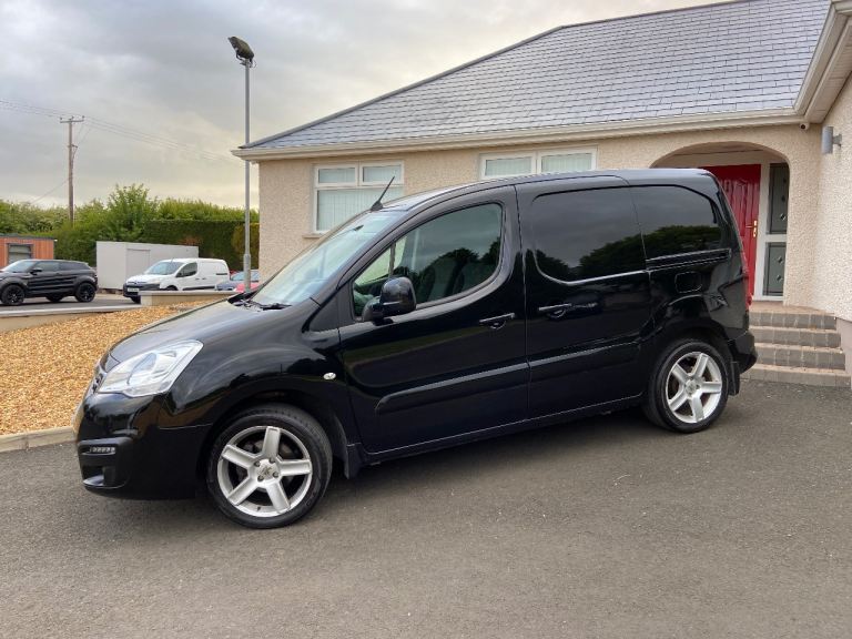 2017 Peugeot, PARTNER/ Citroen Berlingo 1.6 HDI Only 38k miles IN BLACK no vat 3 seater 