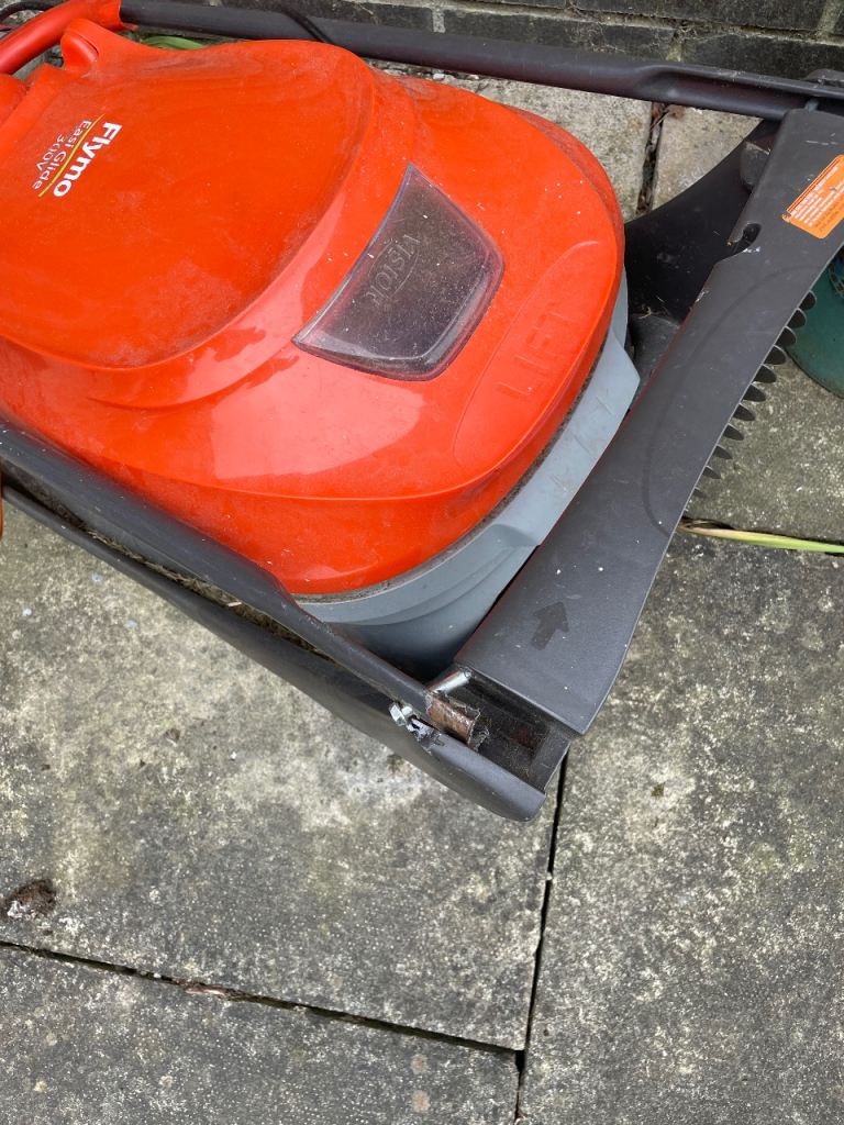 Fly mo 300 lawnmower - used but works 