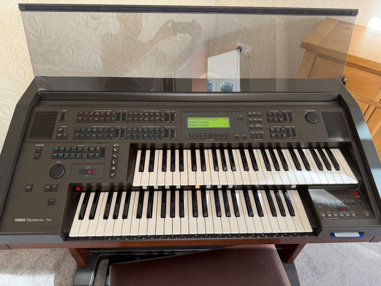 Yamaha Electone EL-70 Electric Organ