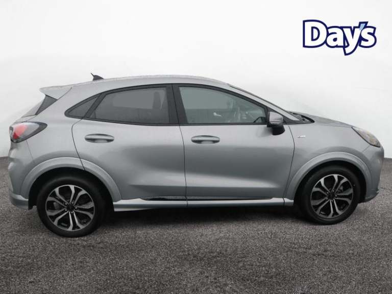 2023 Ford Puma 1.0 EcoBoost Hybrid mHEV ST-Line 5dr HATCHBACK PETROL Manual