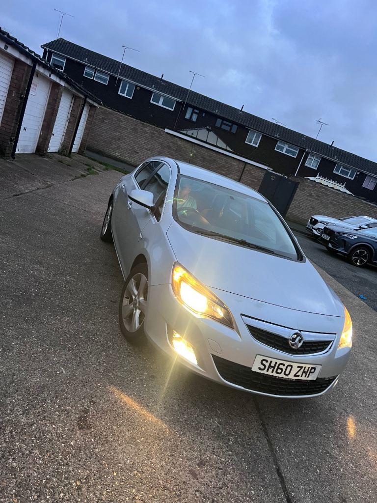 Vauxhall, ASTRA, Hatchback, 2010, Manual, 1398 (cc), 5 doors