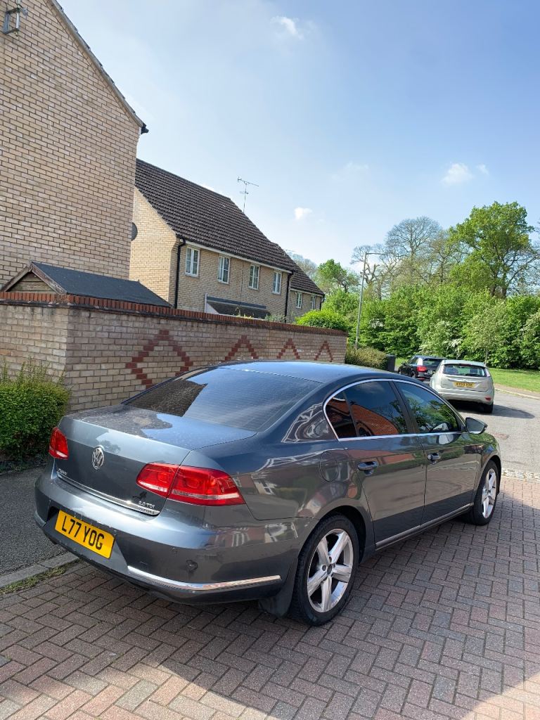 Volkswagen, PASSAT, Saloon, 2012, Manual, 1968 (cc), 4 doors