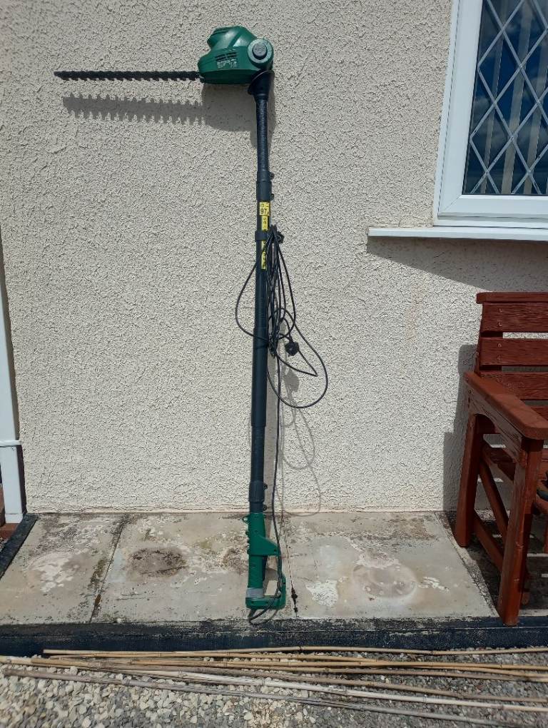 Extendable Hedge Cutters