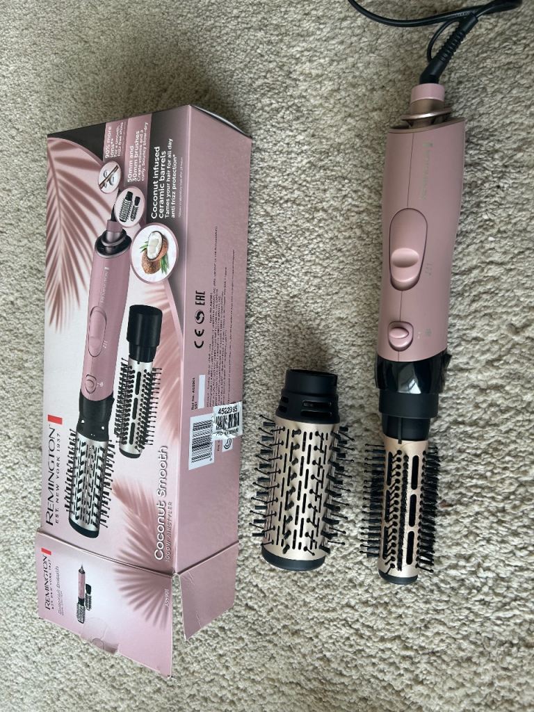 Remington Coconut Smooth Hot Air Styler – As New