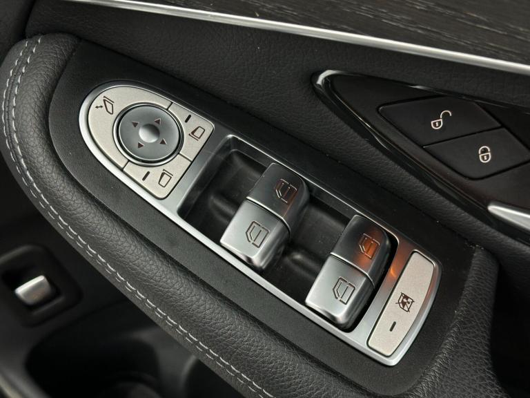 2019 Mercedes-Benz GLC GLC 220d 4Matic AMG Line 5dr 9G-Tronic ESTATE DIESEL Automatic