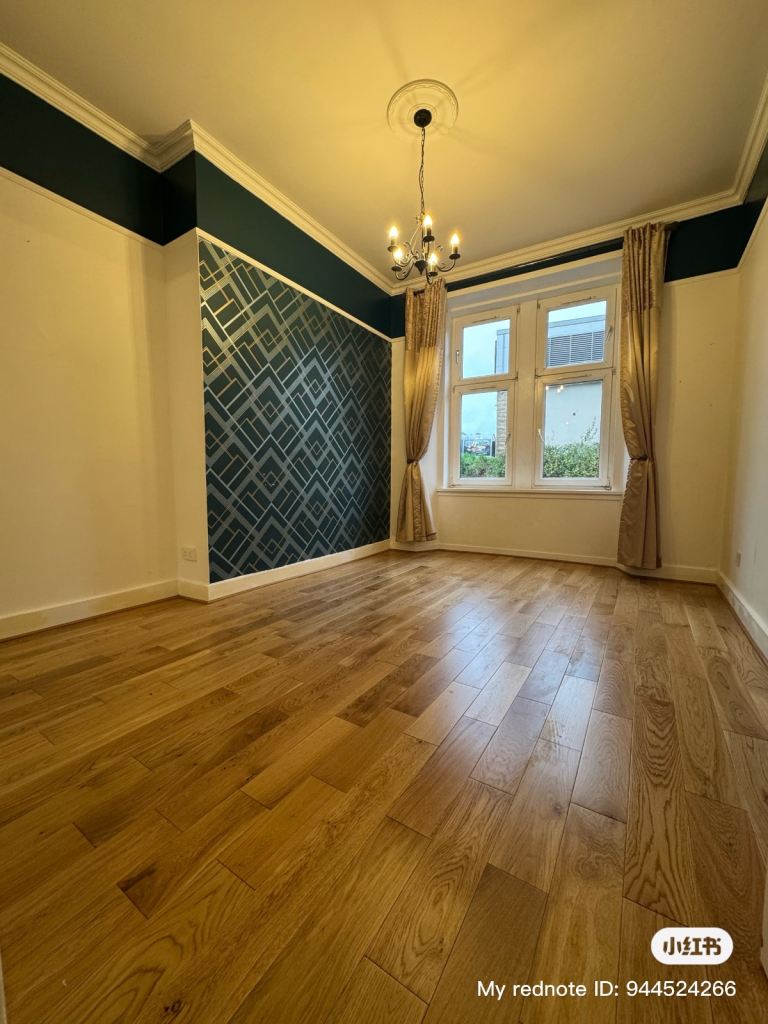 3 bedroom flat in Norval Street, Partick, West End, Glasgow, G11 7RX