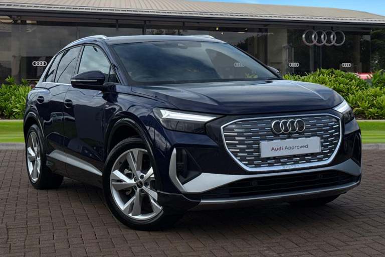 2025 Audi Q4 e-tron Q4  S line 40 e-tron  150,00 kW SUV ELECTRIC Automatic