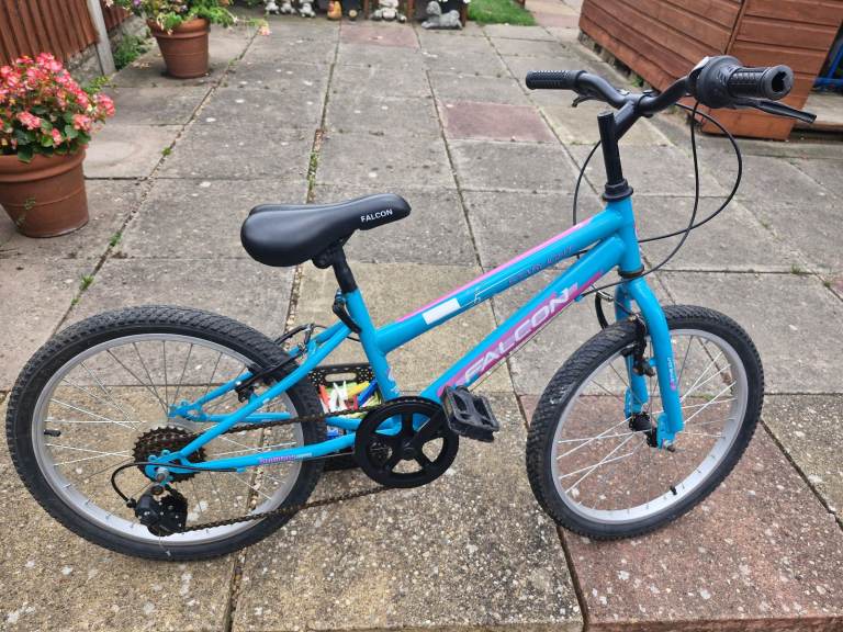 Girls bike 