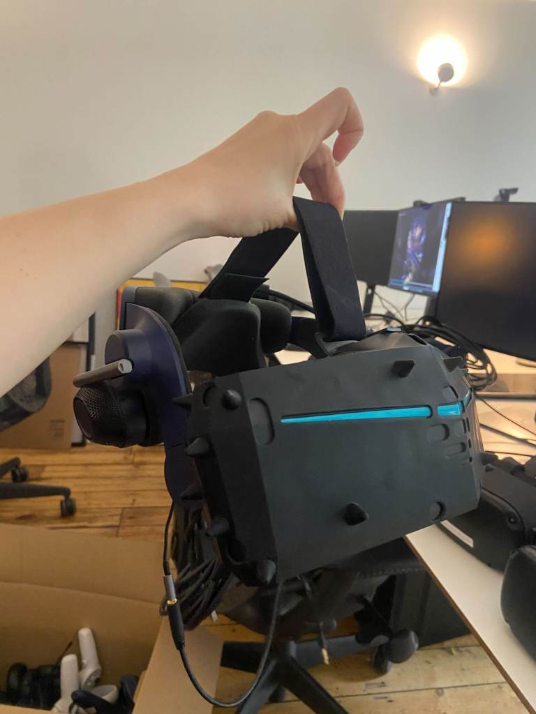 VR headset Pimax