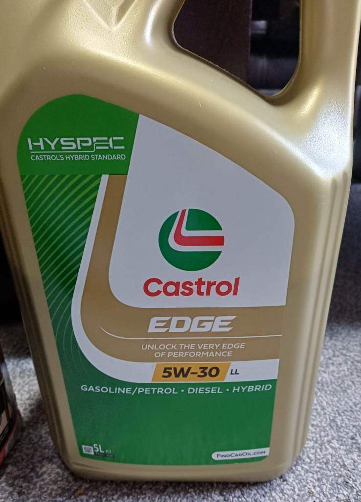 Castrol Edge 5W-30 approx 3.5 litres
