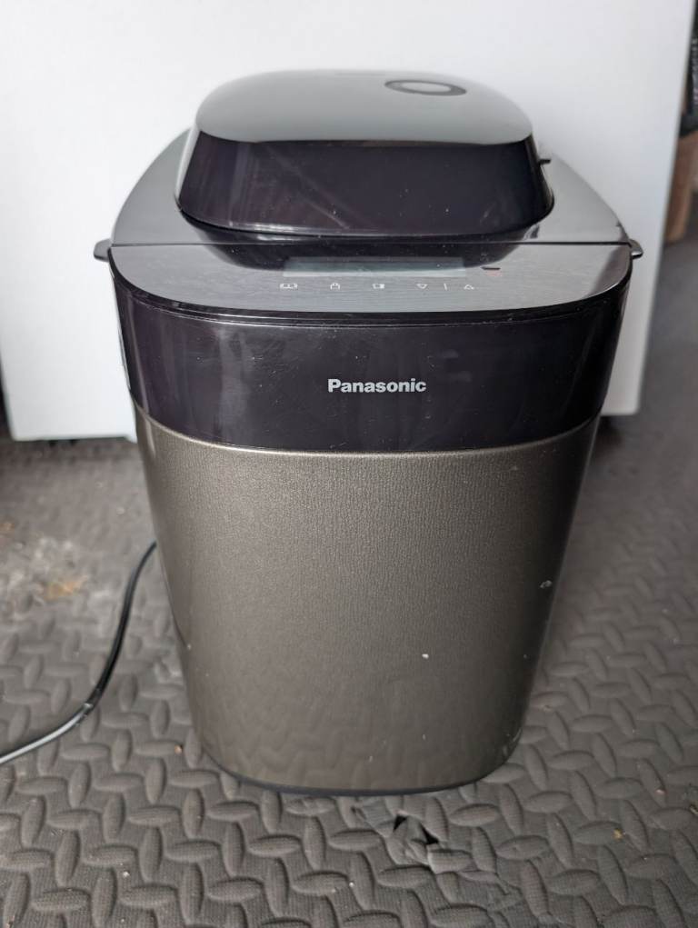 Panasonic SD-ZX2522 Breadmaker Bread Machine