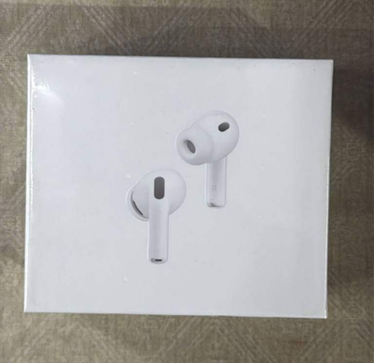 Apple AirPods Pro 3 – Sealed Box