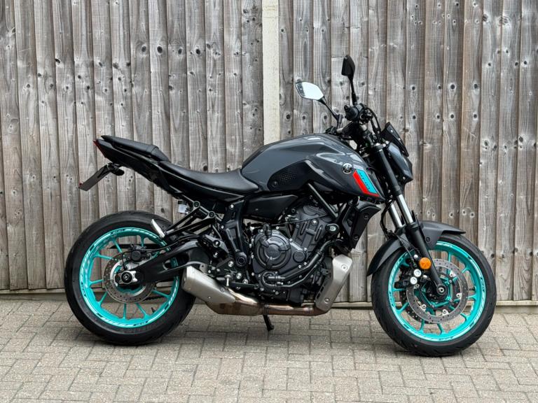 YAMAHA MT07 ABS 2023 (23) + 1 FORMER KEEPER + 5,300 MILES
