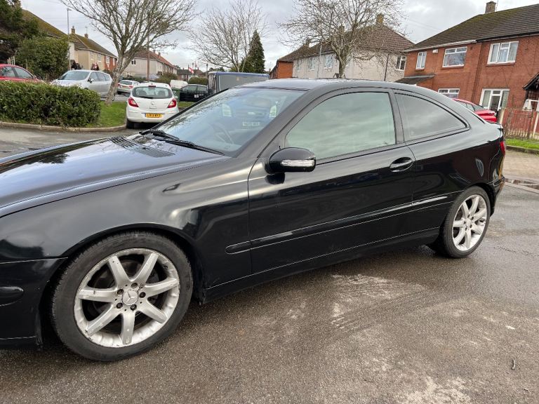 Mercedes-Benz, C CLASS, Coupe, 2006, Semi-Auto, 2148 (cc), 3 doors