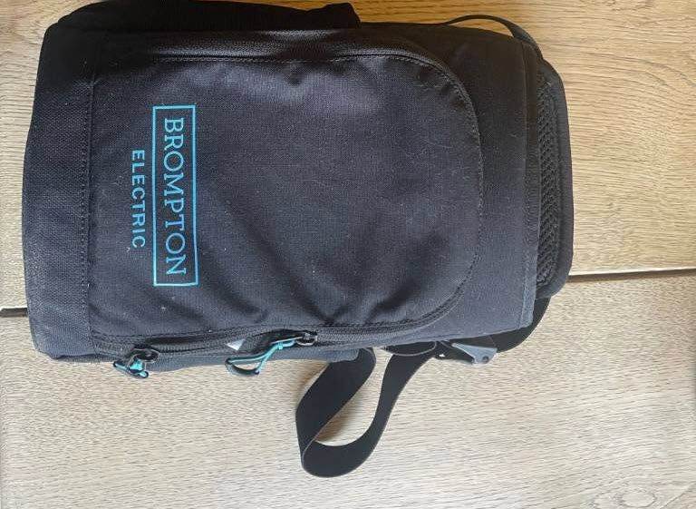 Brompton battery with USB