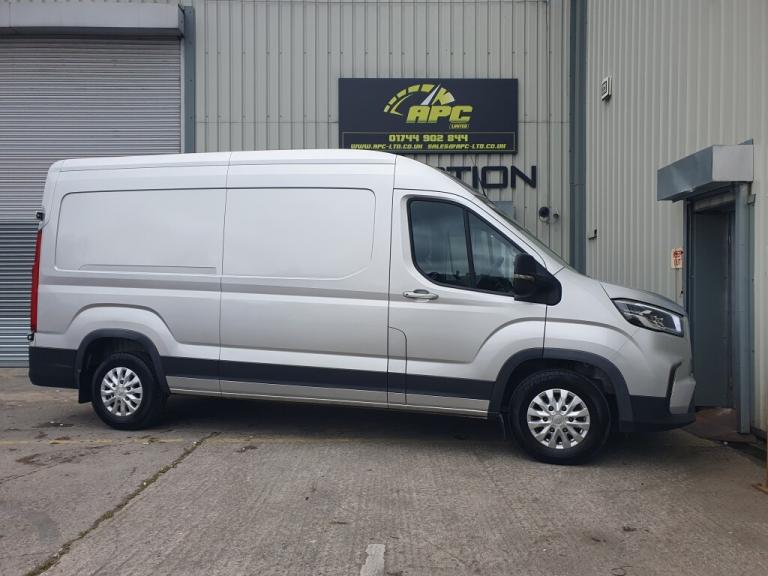 2022 Maxus Deliver 9 2.0 D20 150 Lux High Roof Van PANEL VAN DIESEL Manual