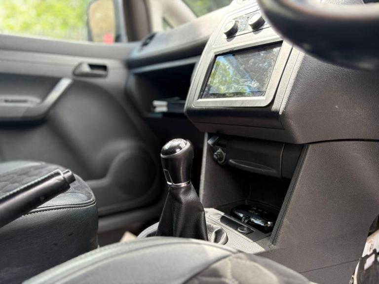 2014 Volkswagen Caddy 1.6 TDI 102PS Highline Van PANEL VAN DIESEL Manual