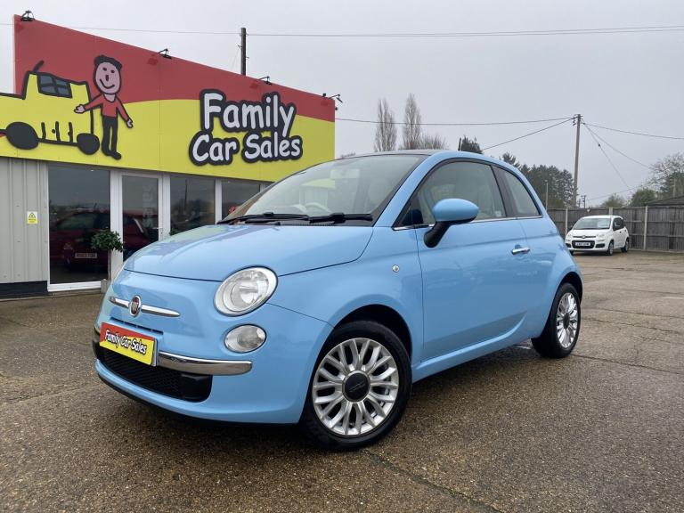 2014 FIAT 500 1.2 LOUNGE SERVICE HISTORY NEW CAMBELT + MAJOR SERVICE, FULL MOT