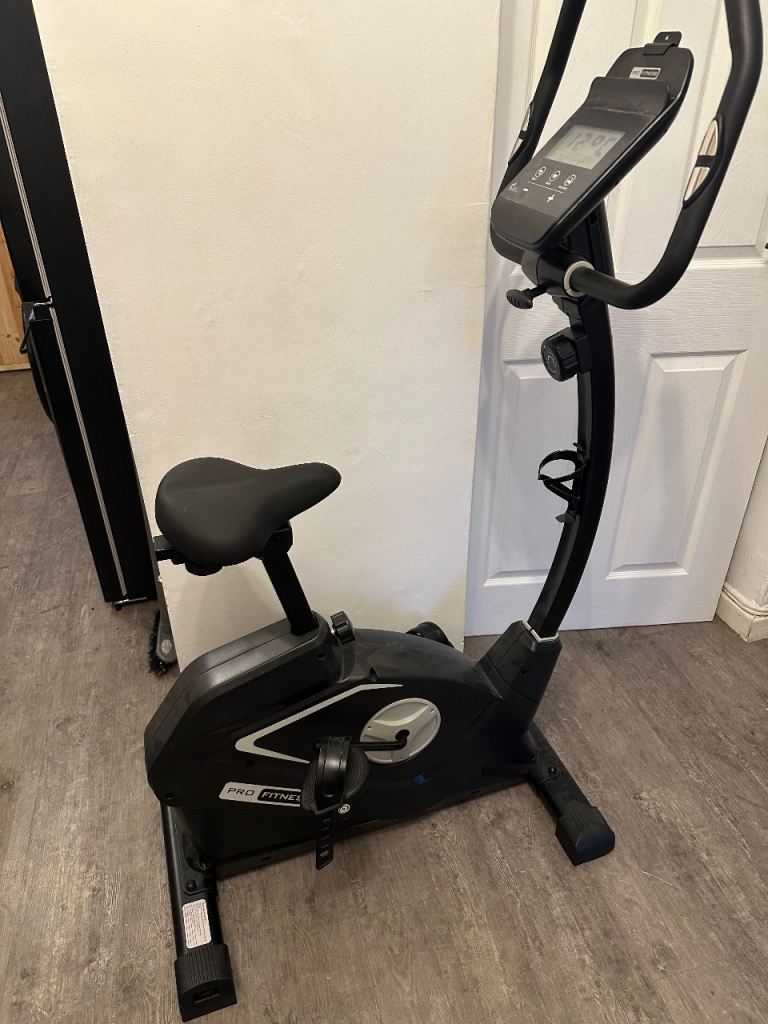 Pro Fitness EB1000 Exercise Bike
