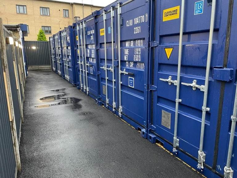 160SQFT SELF STORAGE SHIPPING CONTAINERS IN SOUTH EAST LONDON. 50% OFF YOUR FIRST 2 MONTHS!