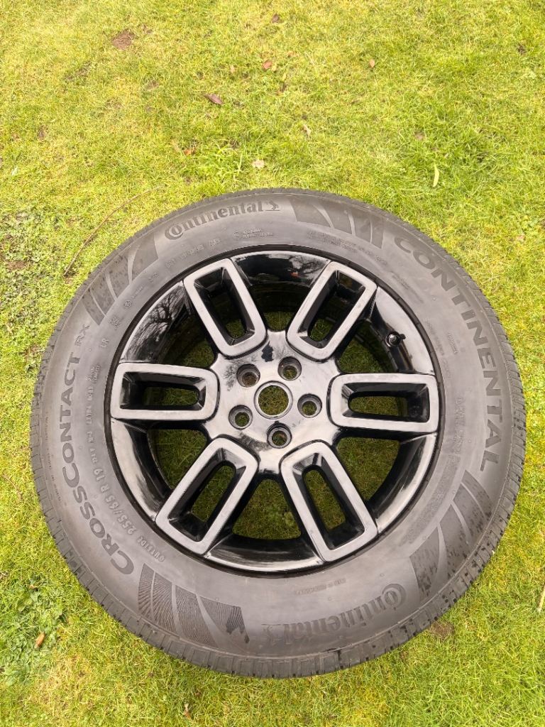 Land Rover defender alloy wheels