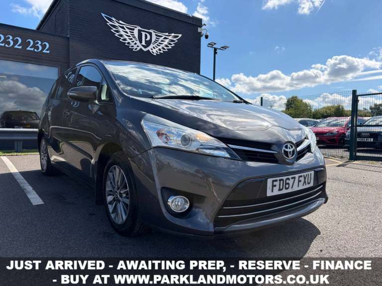 2017 Toyota Verso 1.6 Verso Icon TSS D-4D 5dr MPV Diesel Manual