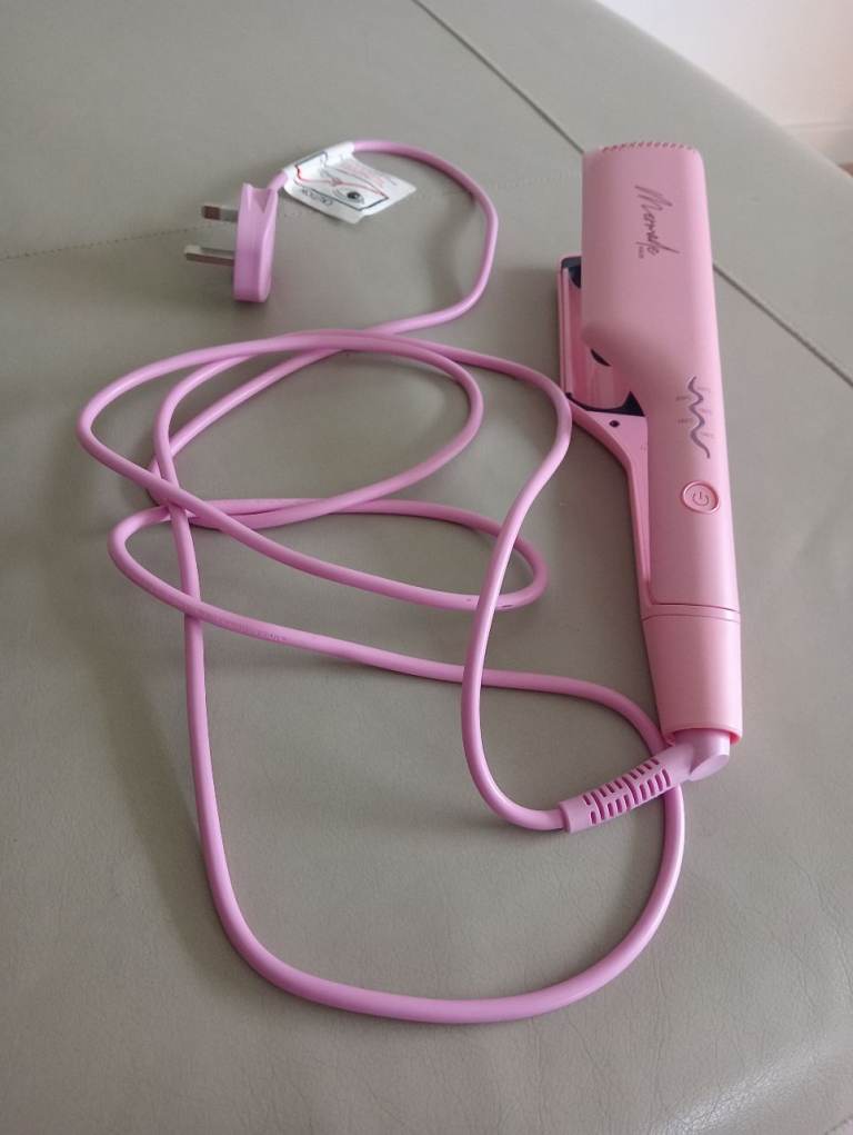 Pink mermaid waver 