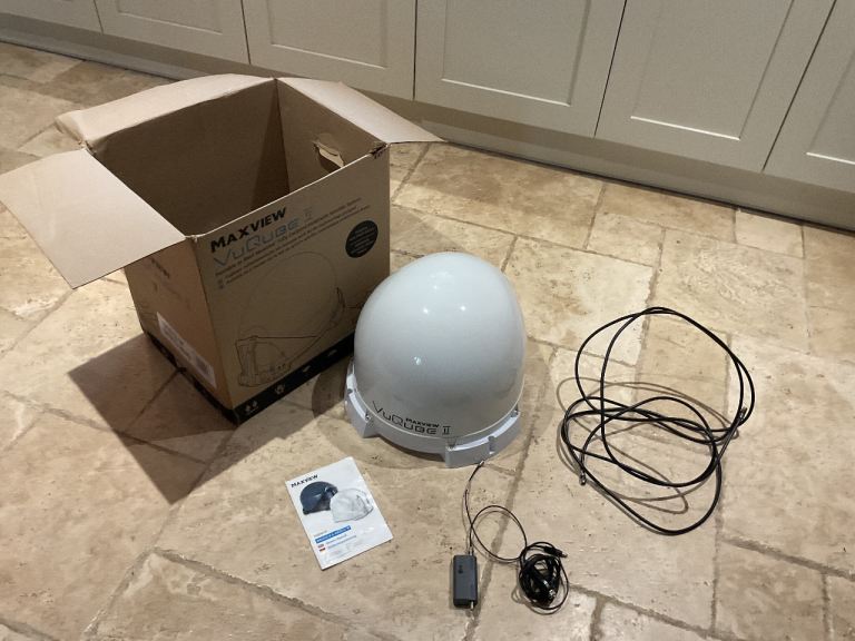 Maxview Automatic Satellite dish