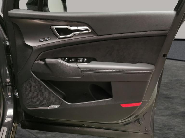 2023 Kia Sportage 1.6 h T-GDi GT-Line S SUV 5dr Petrol Hybrid Auto Euro 6 (s/s) (226 bhp) - H Suv...