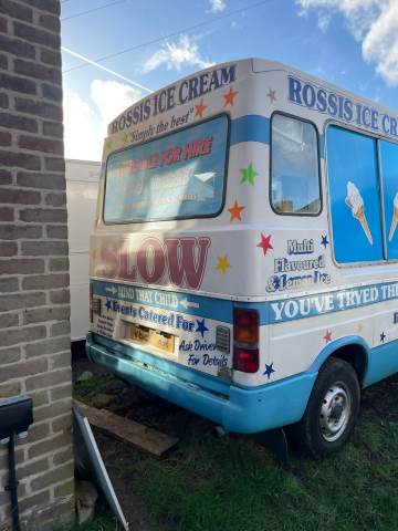 ICE CREAM VAN FOR SALE READY TO START WORKING in Bromley, London