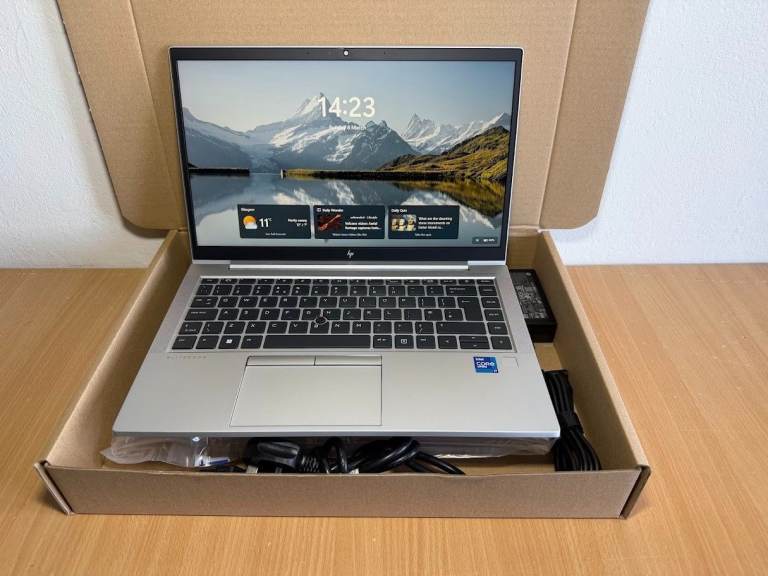 HP EliteBook 840 G8 14in FHD Laptop 11th Gen i7-1185G7 32GB DDR4 1000GB NVMe SSD