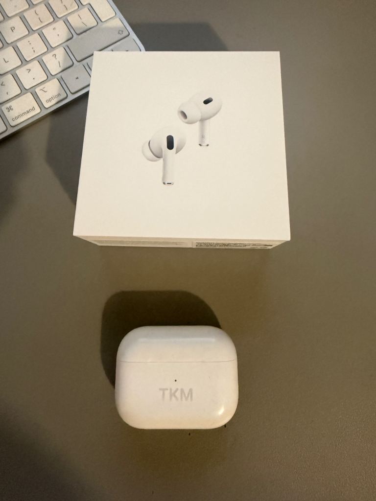 Apple AirPods Pro 2 