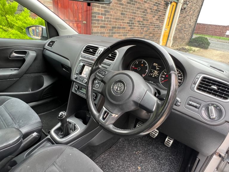 ***VW POLO 1.6 TDI 90 BHP HATCHBACK 2011***LOW MILEAGE 115K!***TAX £35.00 YEAR!***SWAP PX***