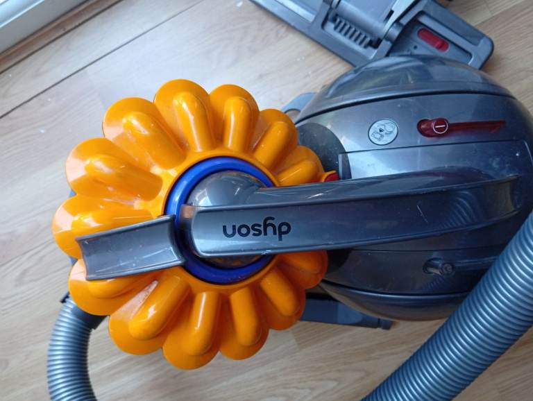 Dyson Cylinder Vacuum Cleaner – Grey and Orange, Good Condition