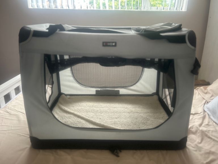 Dog crate 