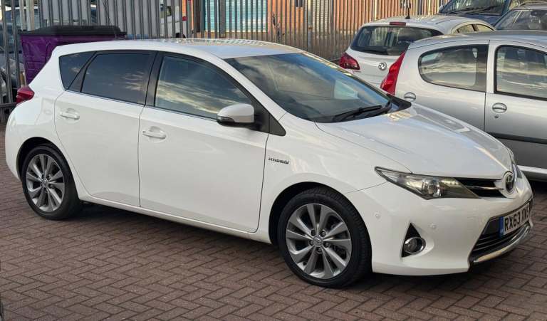 2013 Toyota Auris 1.8 VVT-h Excel CVT Euro 5 (s/s) 5dr HATCHBACK Petrol/Electric Hybrid Automatic