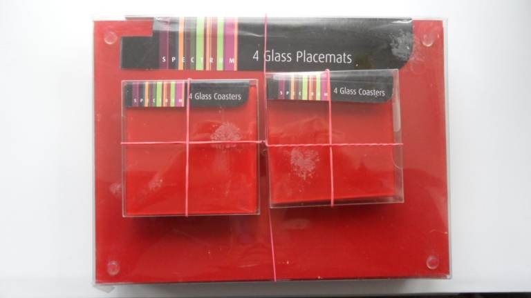 image for 8 Red glass table mats with 7 coasters
