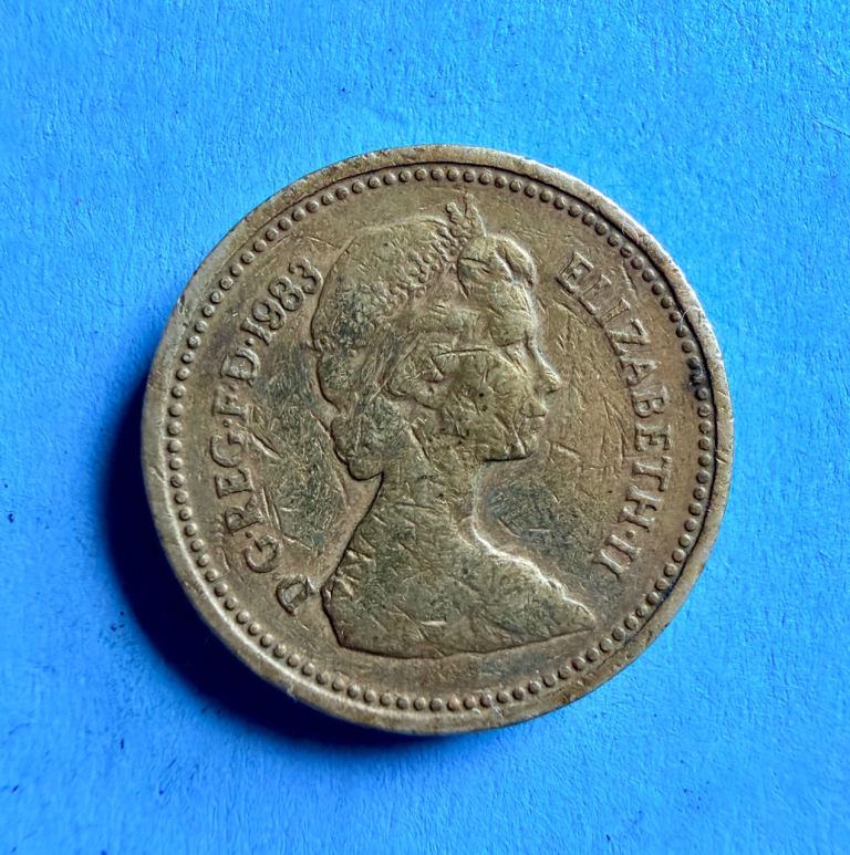 Rare 1983 £1 Coin