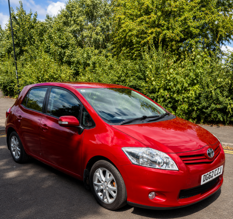 Toyota, AURIS, Hatchback, 2012, Manual, 1598 (cc), 5 doors