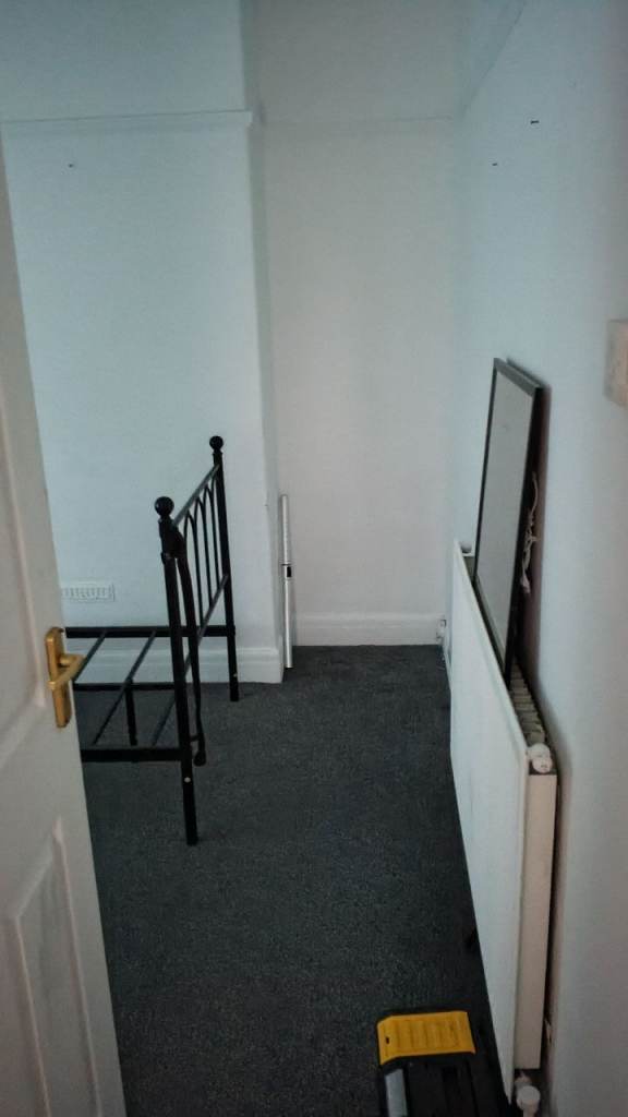 Large double room in Sebastopol pontypool 