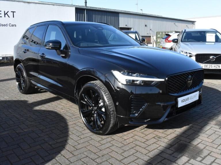 VOLVO XC60 2.0 B5P Plus Black Edition 5dr AWD Geartronic