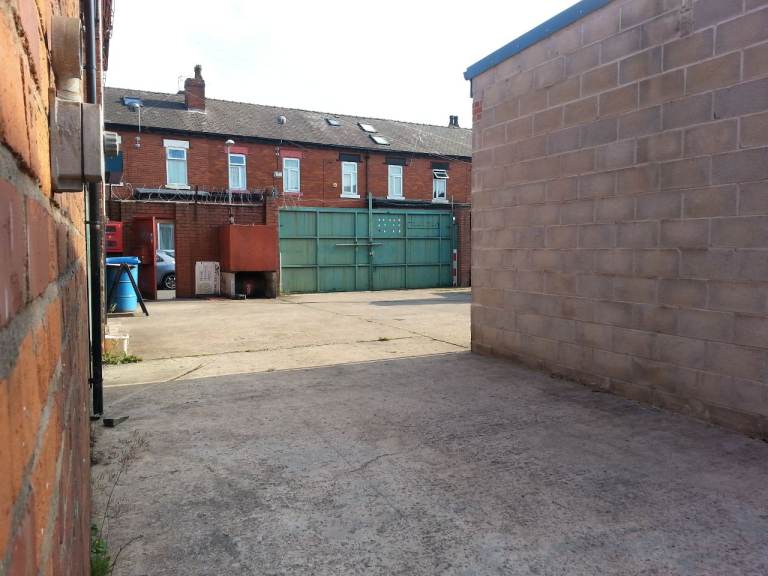 Secure Yard 