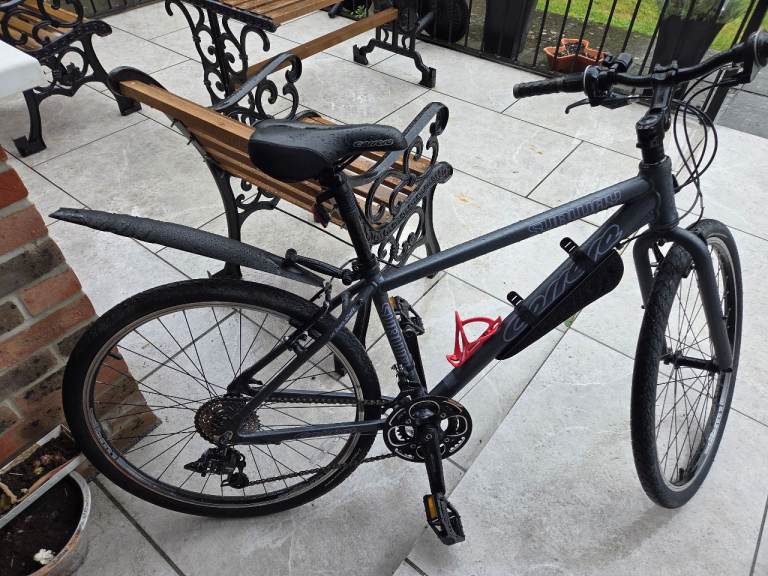 Carrera bike in immaculate condition 