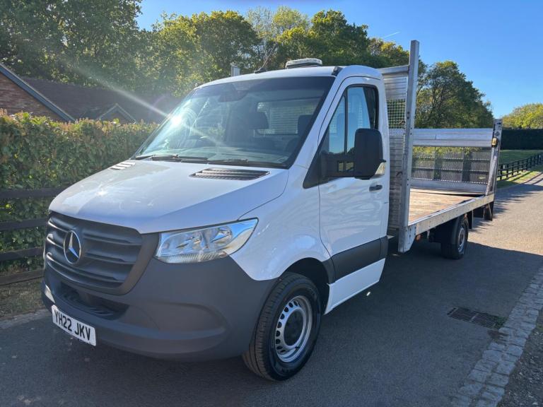 2022 Mercedes-Benz Sprinter 3.5t Progressive Chassis Cab CHASSIS CAB DIESEL Manual