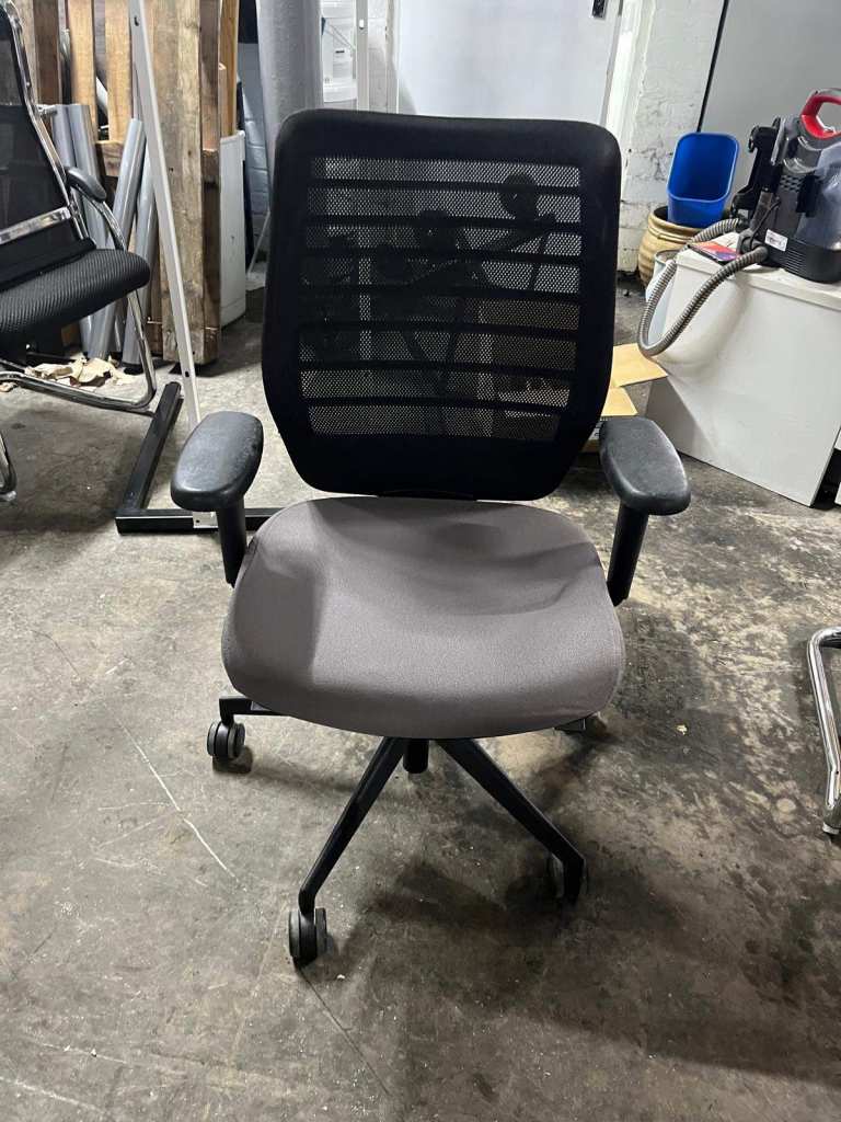 FUSE Grey Office Chair