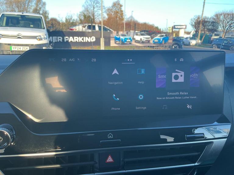 2025 Citroen e-C4 50kWh MAX Hatchback 5dr Electric Auto (7.4kW Charger) (136 ps) HATCHBACK Electr...