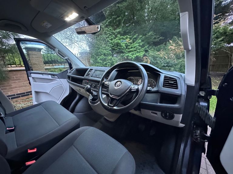 VW TRANSPORTER T6 Highline 150 Tailgate 2018 