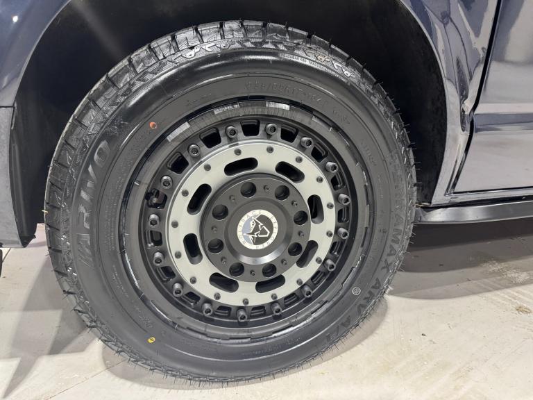 2017 Volkswagen Transporter 2.0 BiTDI BMT 204 Highline Kombi Van 4MOTION Crew Van Diesel Manual